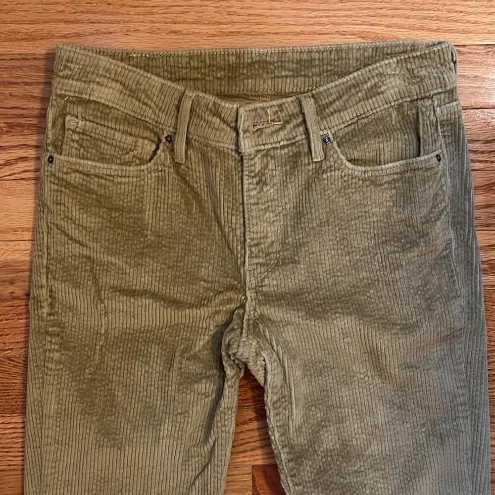 NWOT Levi’s Corduroy Skinny Pants